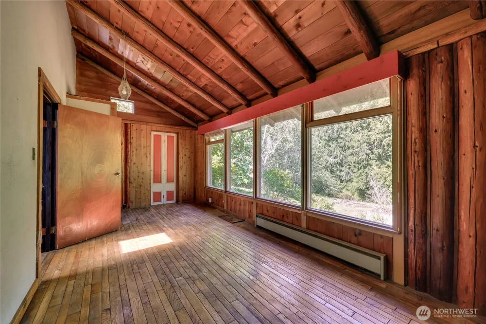 1790 W Valley Road Chimacum, WA 98325