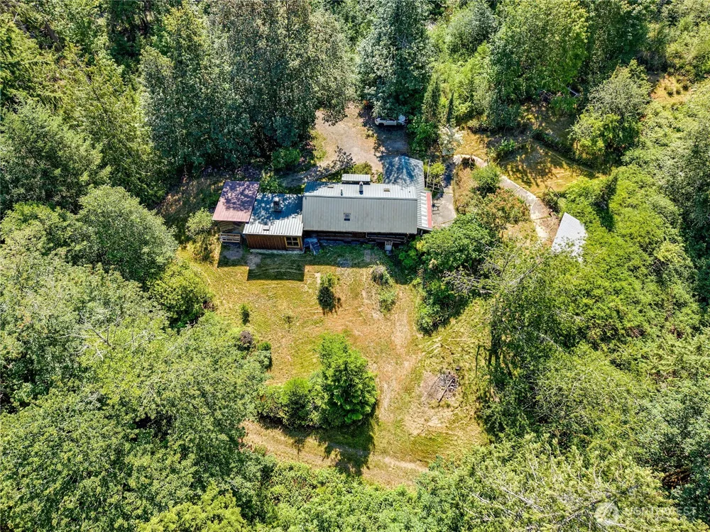 1790 W Valley Road Chimacum, WA 98325