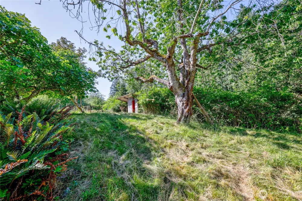 1790 W Valley Road Chimacum, WA 98325
