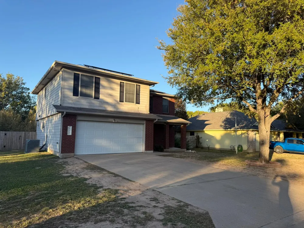 612 Blair Avenue Bastrop, TX 78602