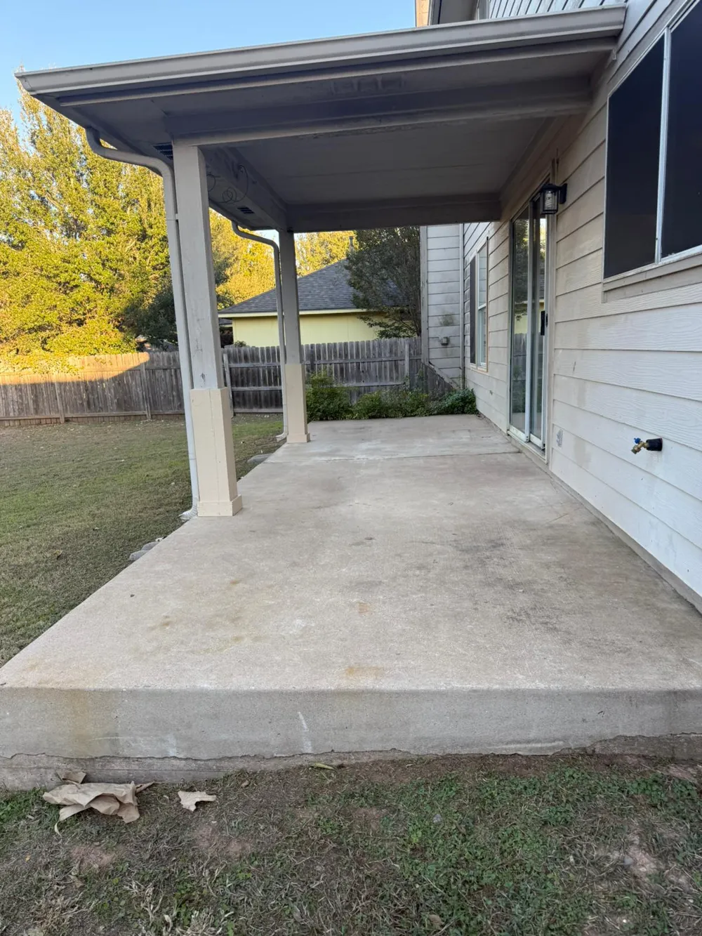 612 Blair Avenue Bastrop, TX 78602