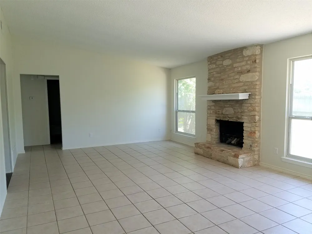 3607 Cornerstone Street Round Rock, TX 78681