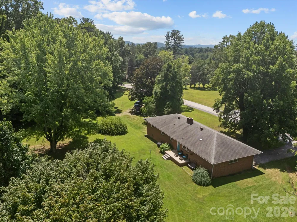 50 Baldwin Road Arden, NC 28704