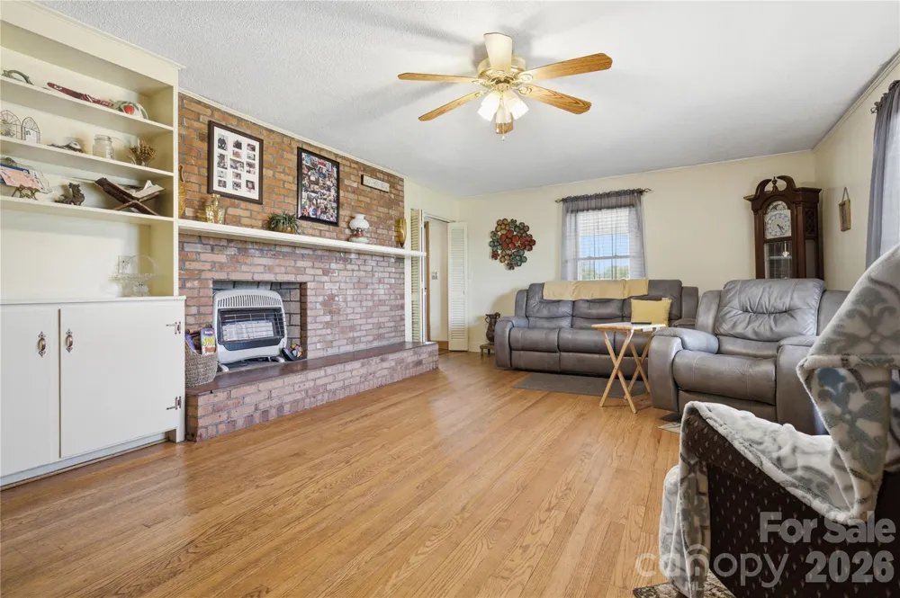 828 Ferry Road Forest City, NC 28043