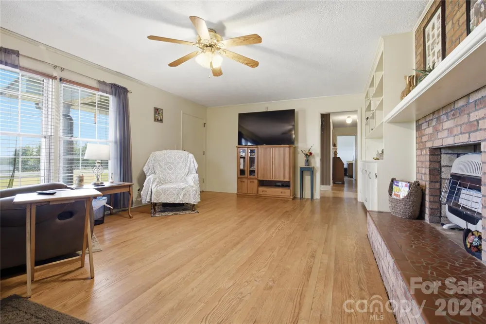828 Ferry Road Forest City, NC 28043