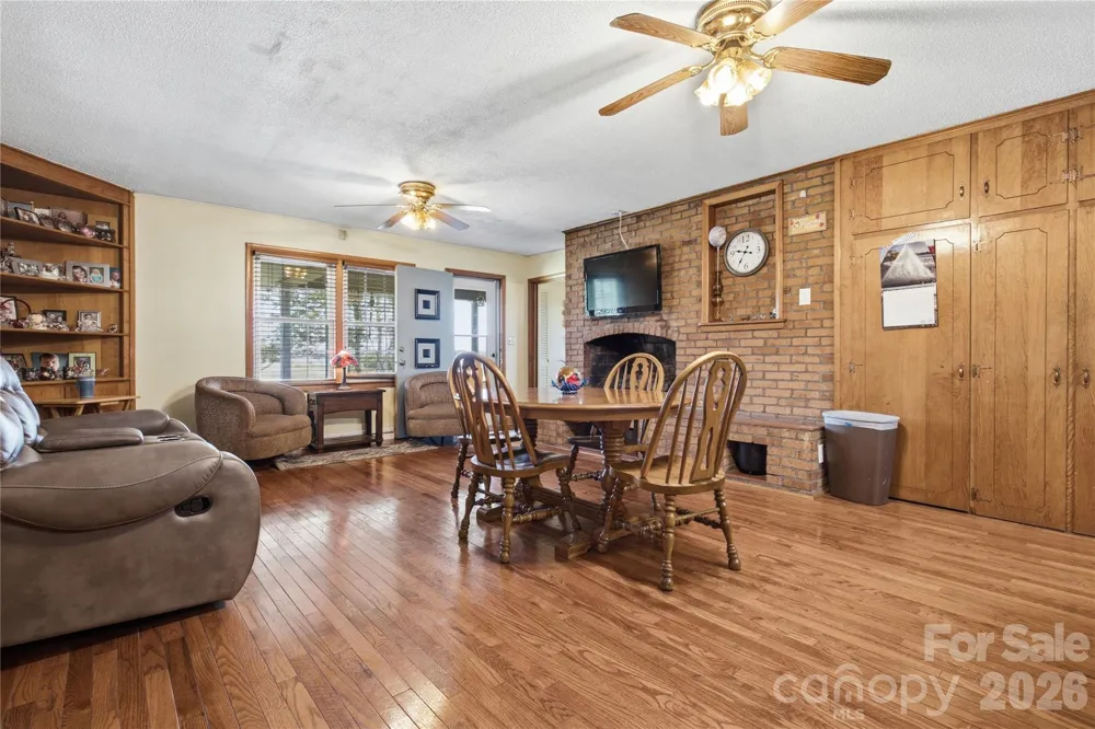 828 Ferry Road Forest City, NC 28043