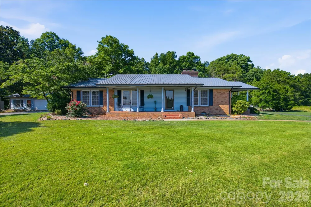 828 Ferry Road Forest City, NC 28043