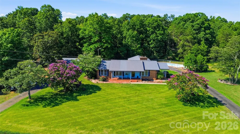 828 Ferry Road Forest City, NC 28043