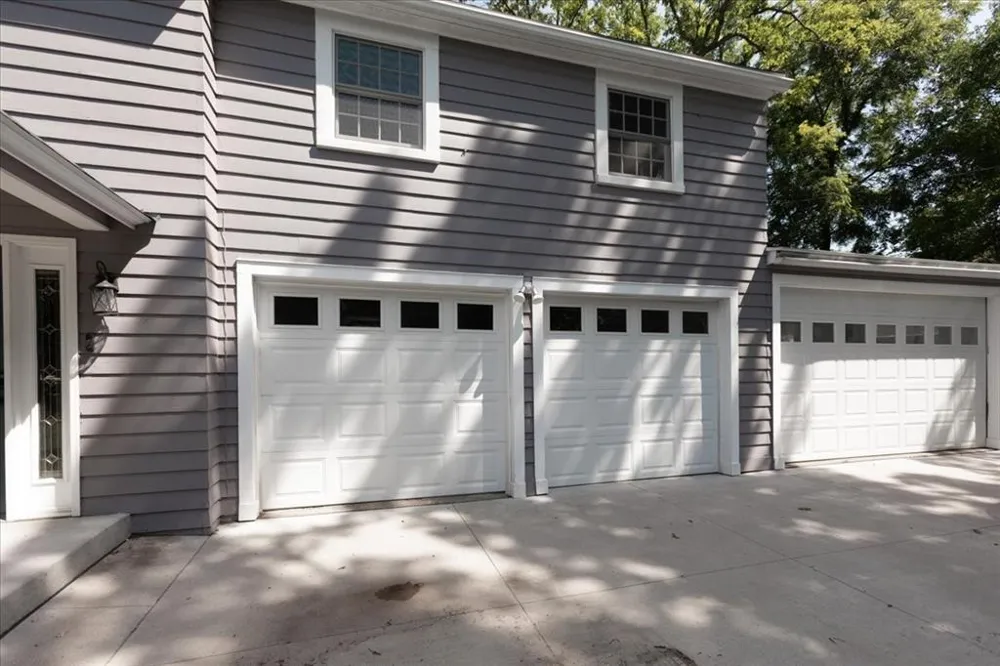 1319 Oakwood Avenue Menomonie, WI 54751