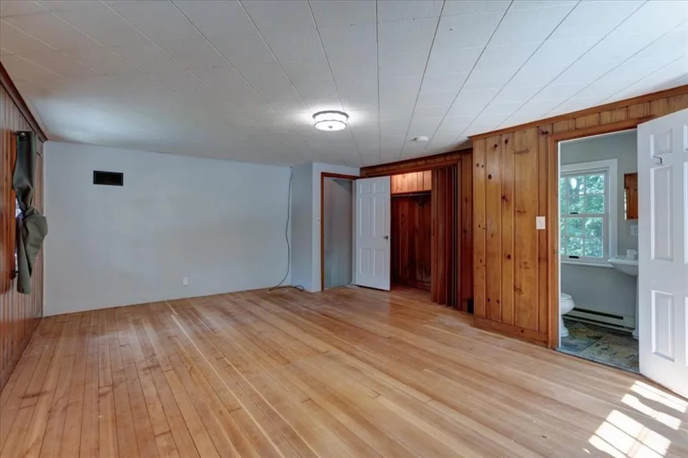 1319 Oakwood Avenue Menomonie, WI 54751