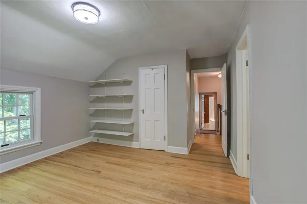 1319 Oakwood Avenue Menomonie, WI 54751