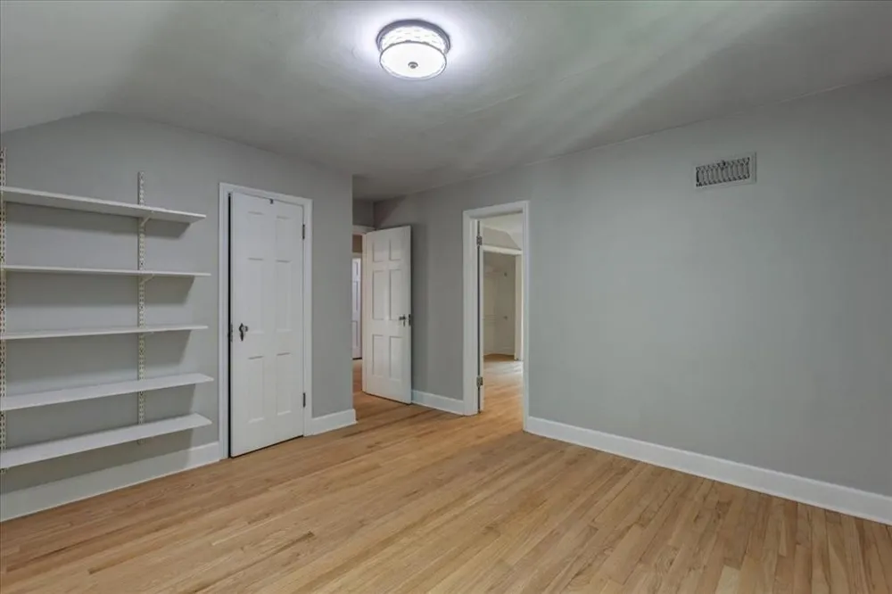 1319 Oakwood Avenue Menomonie, WI 54751
