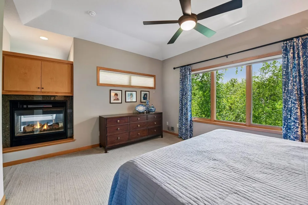 290 Grace Pointe Court Wayzata, MN 55391