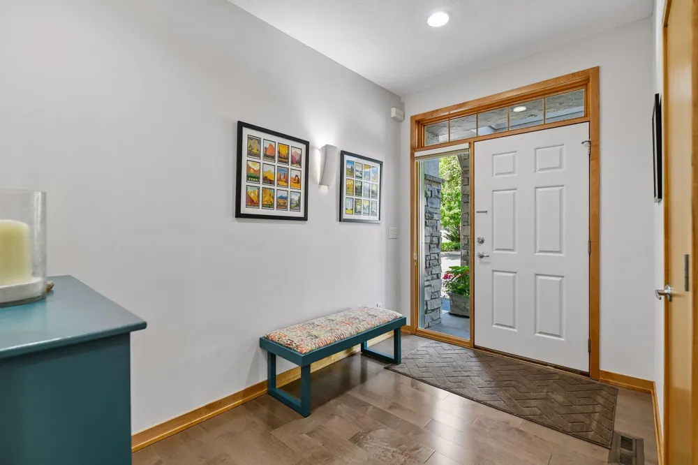 290 Grace Pointe Court Wayzata, MN 55391