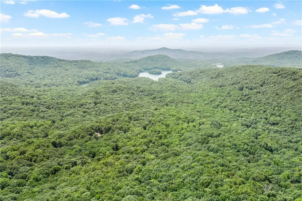 37 Petit Ridge Drive Big Canoe, GA 30143