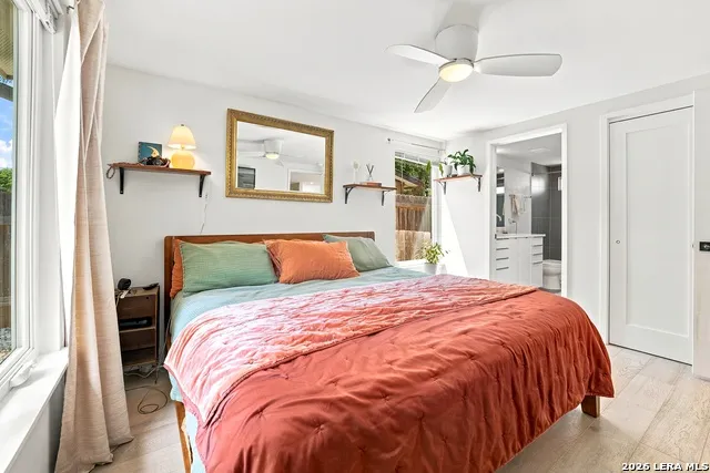4610 TANNEY ST Austin, TX 78721