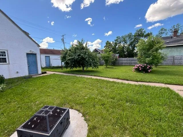 1208 12th Avenue E Hibbing, MN 55746