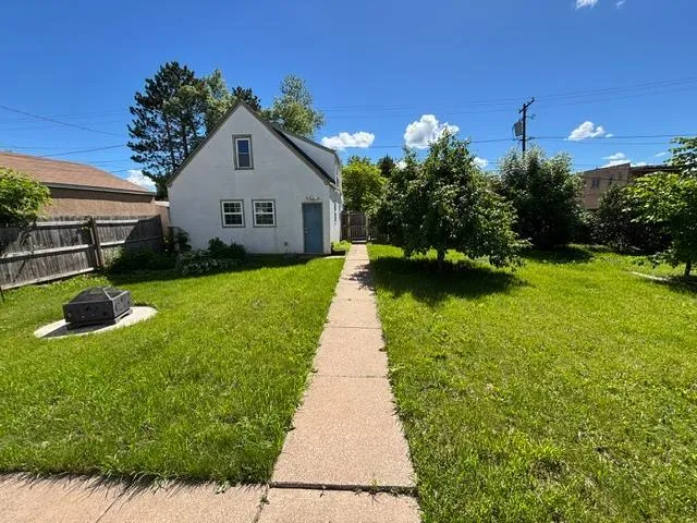 1208 12th Avenue E Hibbing, MN 55746