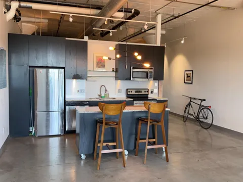 730 Stinson Boulevard #407