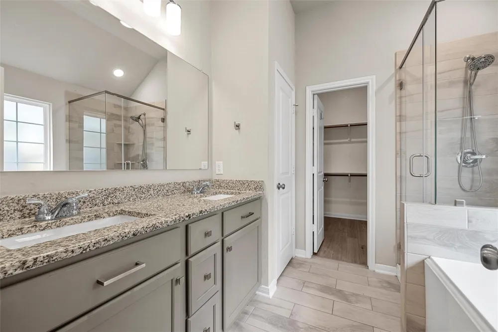 3224 Dottavio Lorena, TX 76655