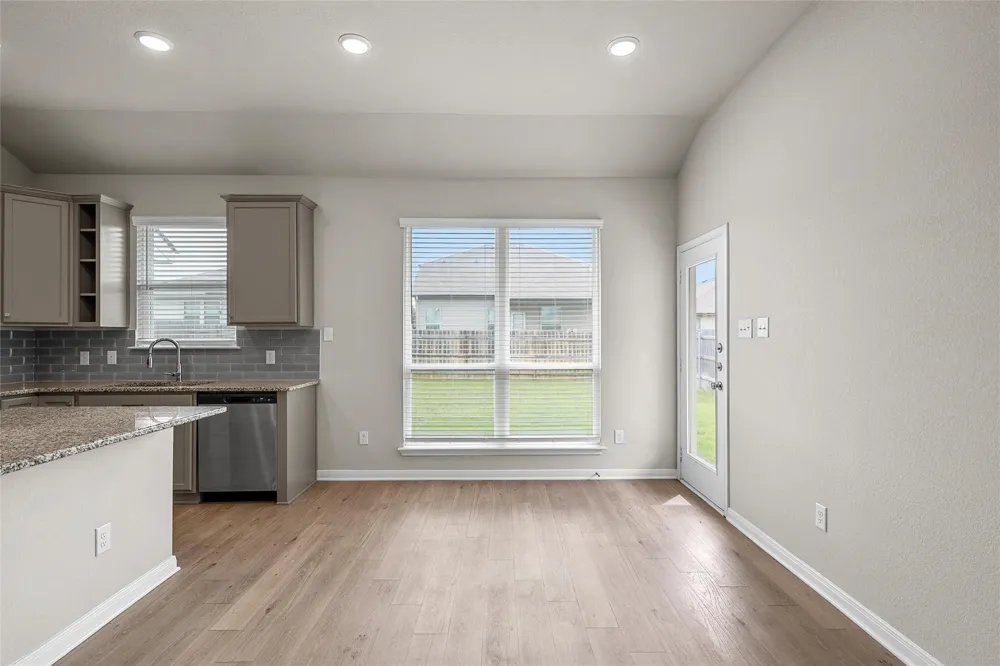 3224 Dottavio Lorena, TX 76655