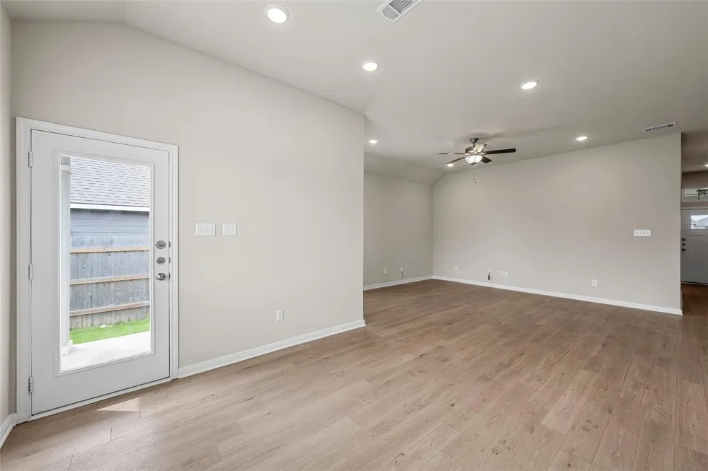 3224 Dottavio Lorena, TX 76655