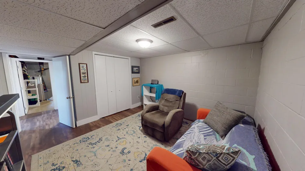 1402 Marie Avenue Albert Lea, MN 56007