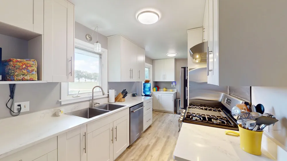1402 Marie Avenue Albert Lea, MN 56007