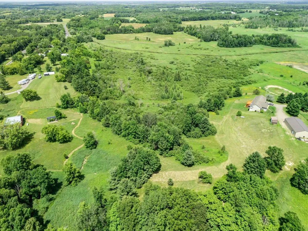 2490 Deer Drive Stanchfield, MN 55080