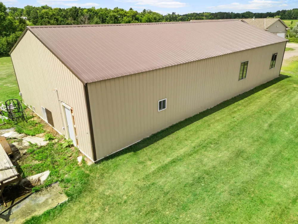 2490 Deer Drive Stanchfield, MN 55080