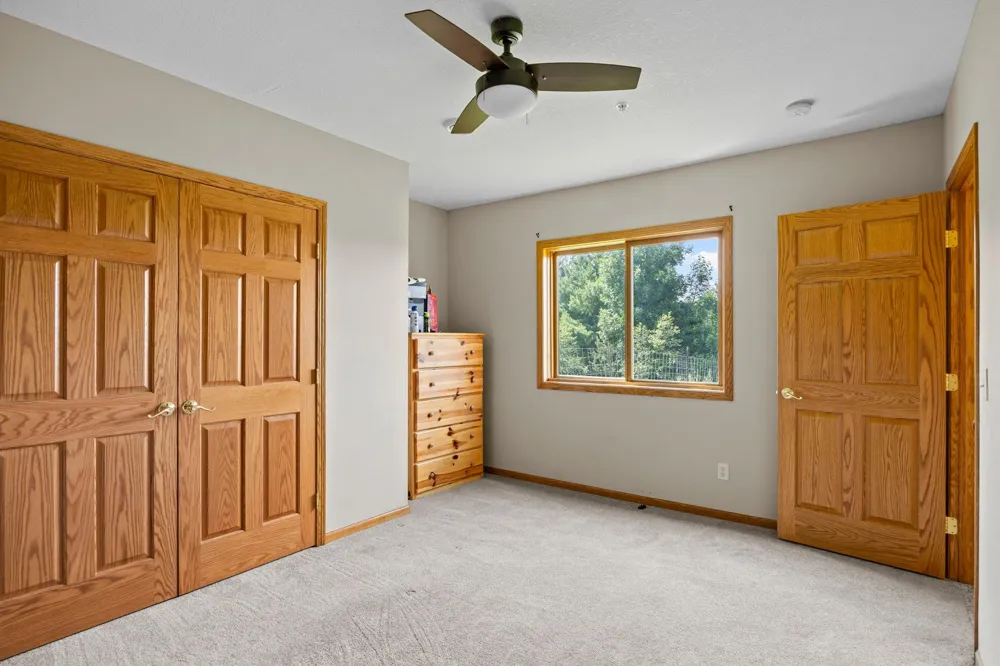 2490 Deer Drive Stanchfield, MN 55080