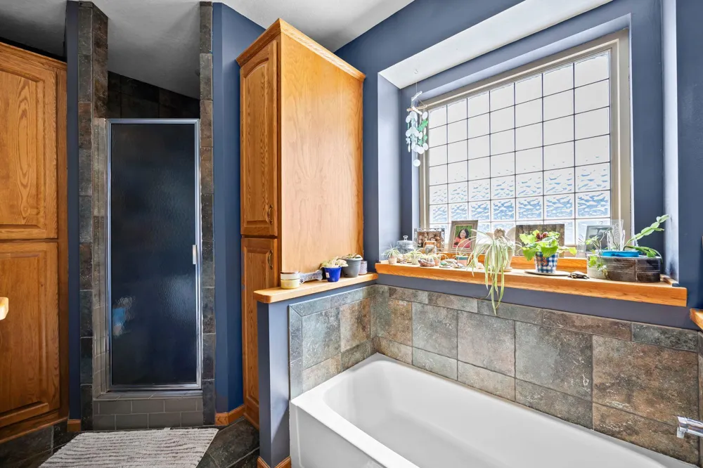 2490 Deer Drive Stanchfield, MN 55080