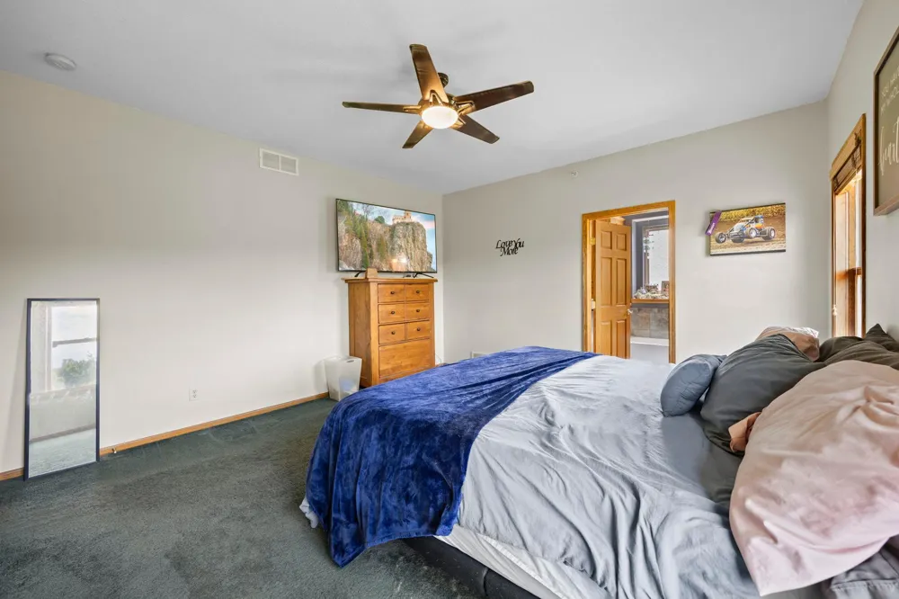 2490 Deer Drive Stanchfield, MN 55080
