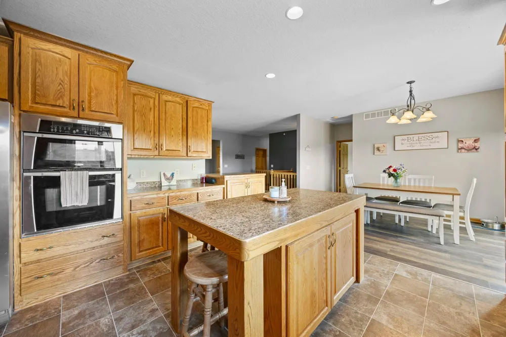 2490 Deer Drive Stanchfield, MN 55080