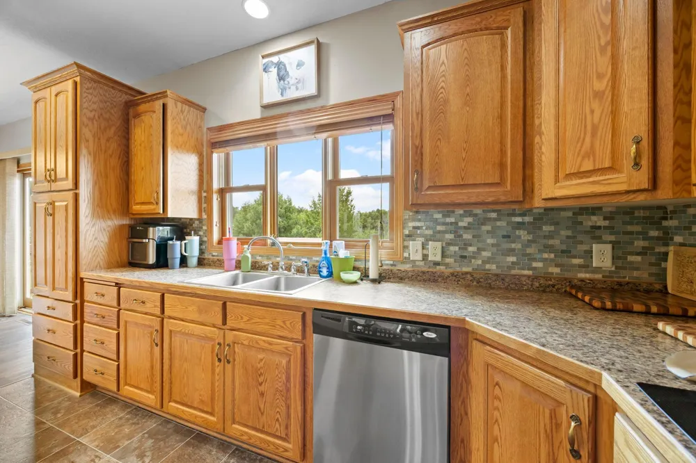2490 Deer Drive Stanchfield, MN 55080