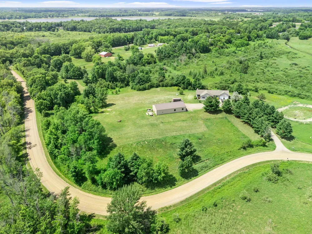 2490 Deer Drive Stanchfield, MN 55080