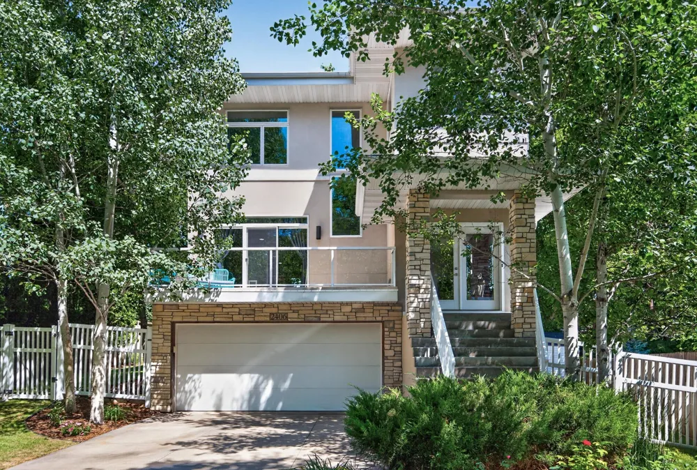 2406 Black Lake Road Spring Park, MN 55384