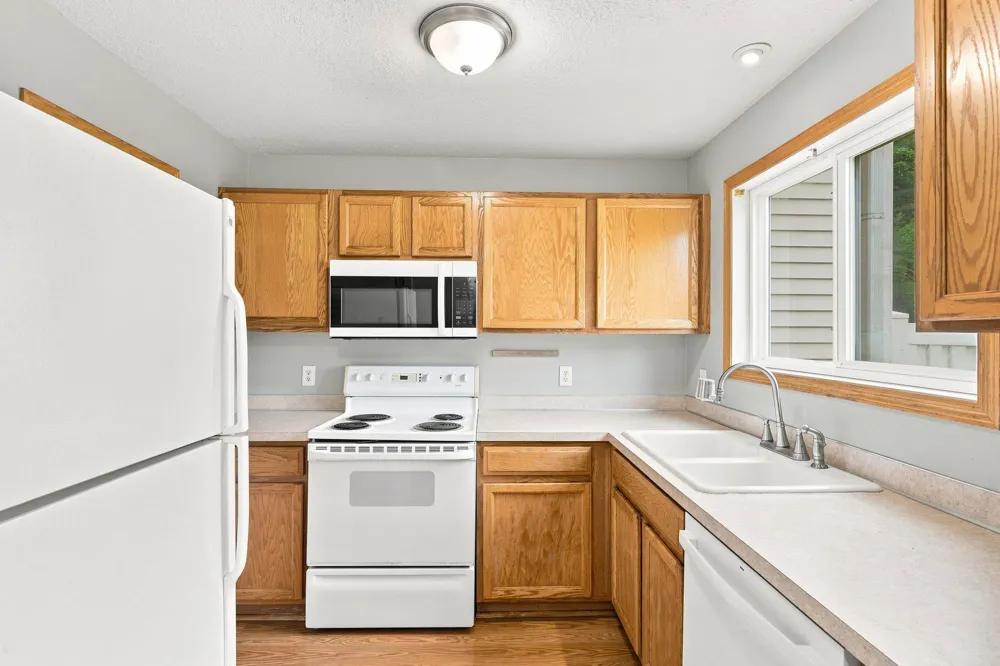 2875 Arboretum Village Trail Chanhassen, MN 55331