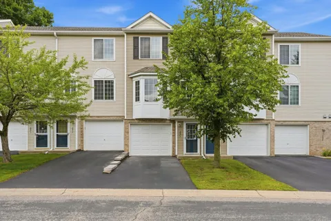 2875 Arboretum Village Trail