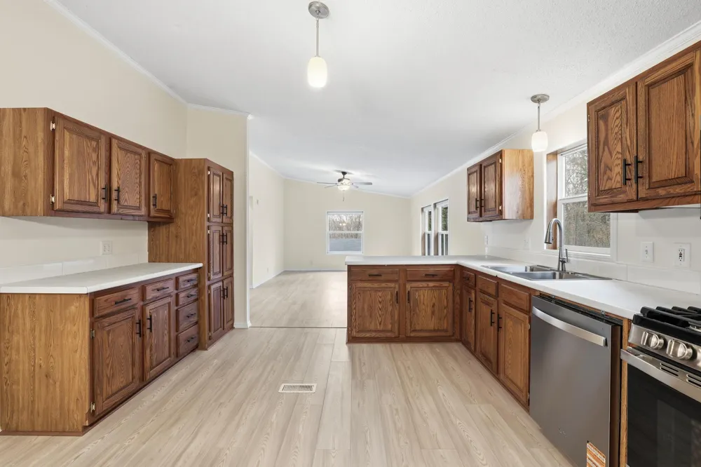 720 Central Avenue S New Prague, MN 56071