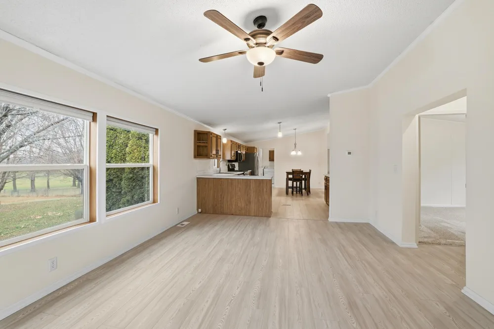 720 Central Avenue S New Prague, MN 56071