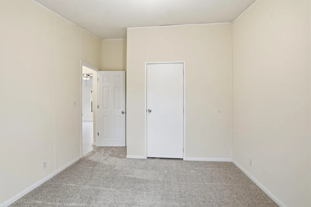 720 Central Avenue S New Prague, MN 56071