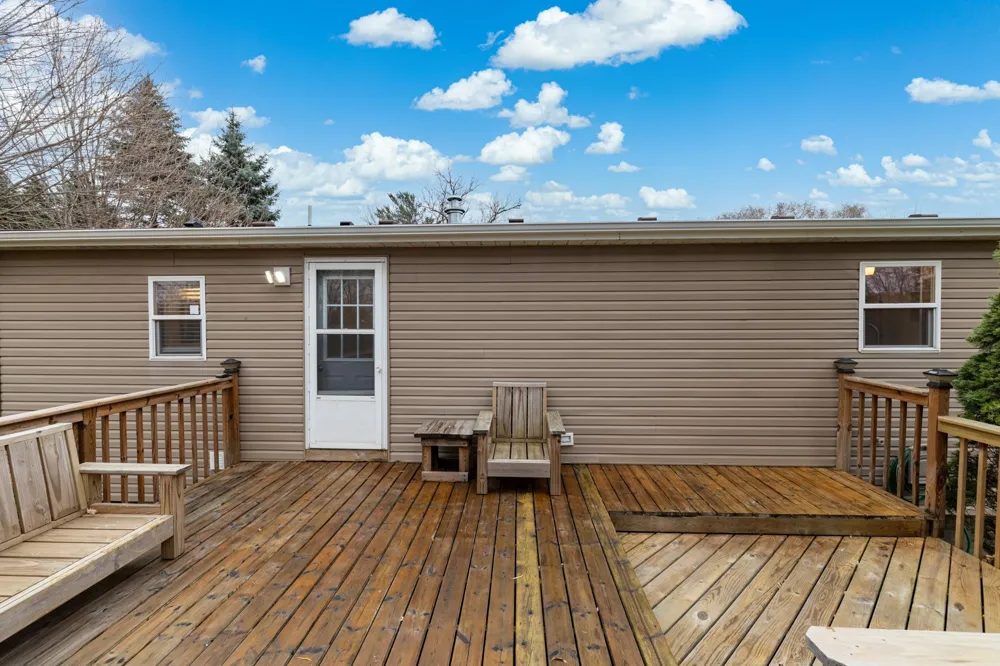 720 Central Avenue S New Prague, MN 56071