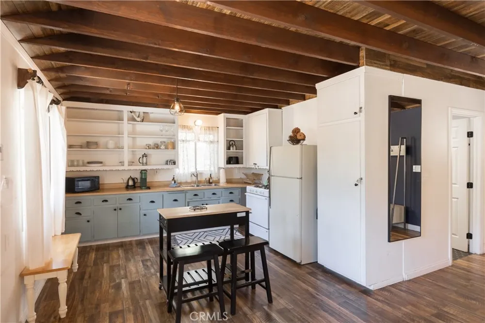 544 Vista Lane Big Bear Lake, CA 92315