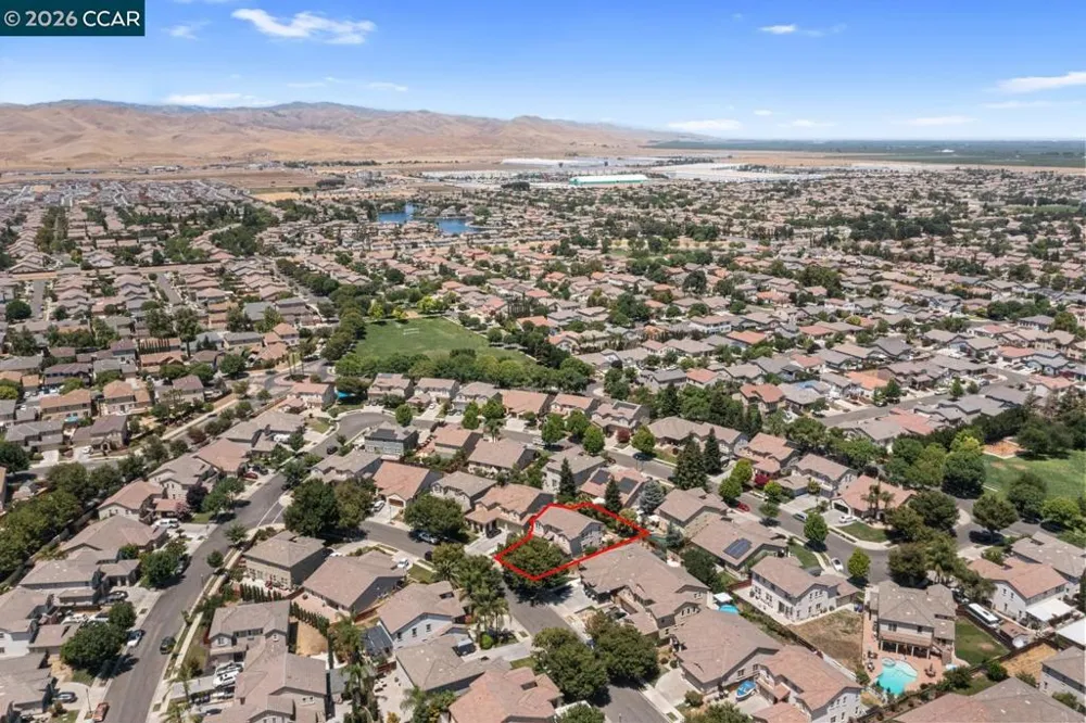1117 Van Gogh Lane Patterson, CA 95363