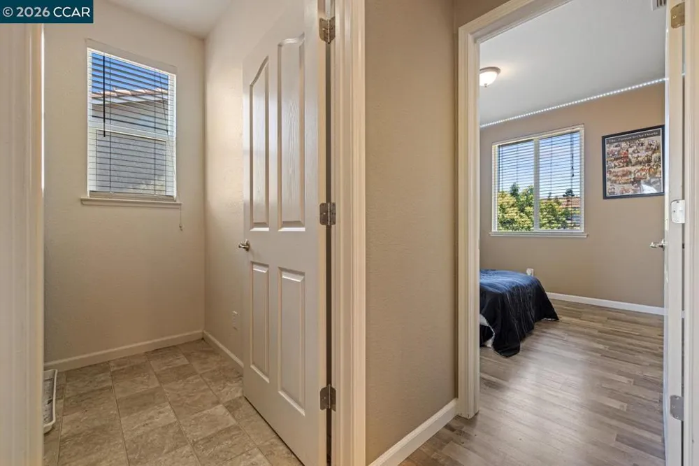 1117 Van Gogh Lane Patterson, CA 95363
