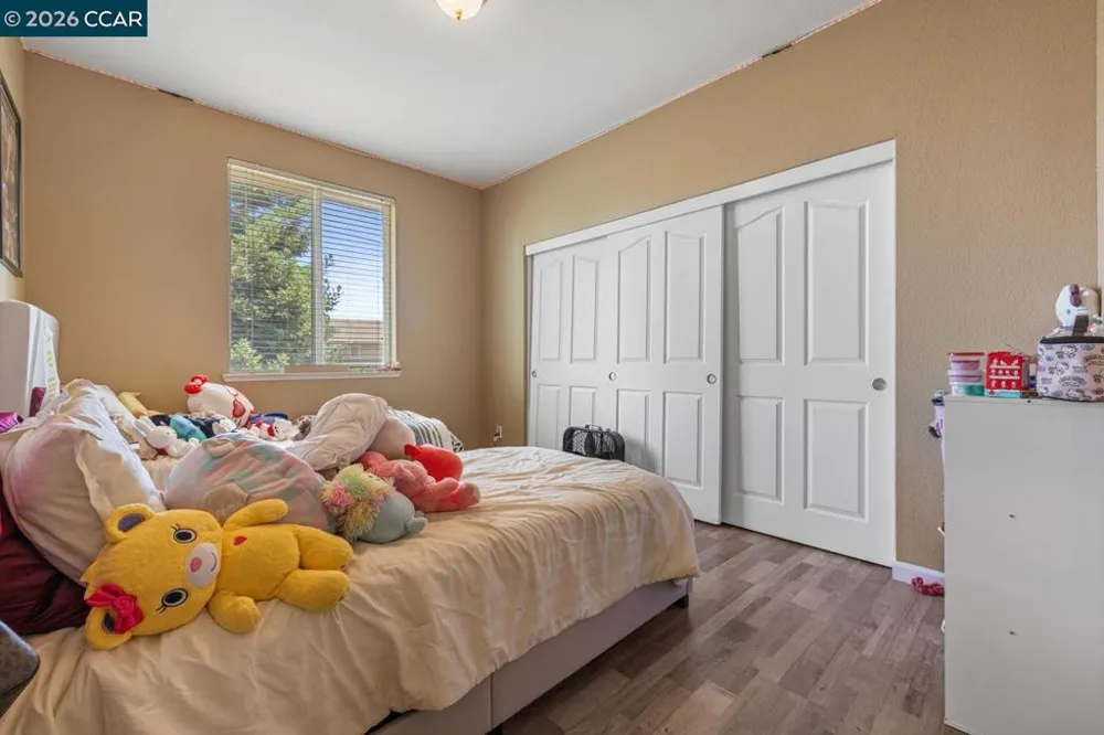 1117 Van Gogh Lane Patterson, CA 95363