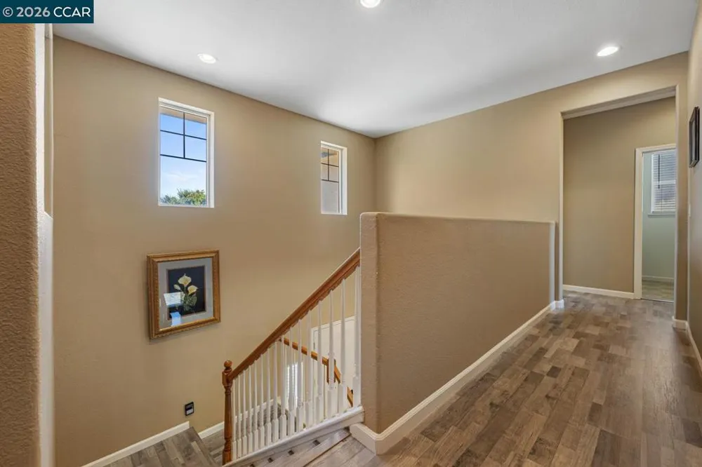 1117 Van Gogh Lane Patterson, CA 95363