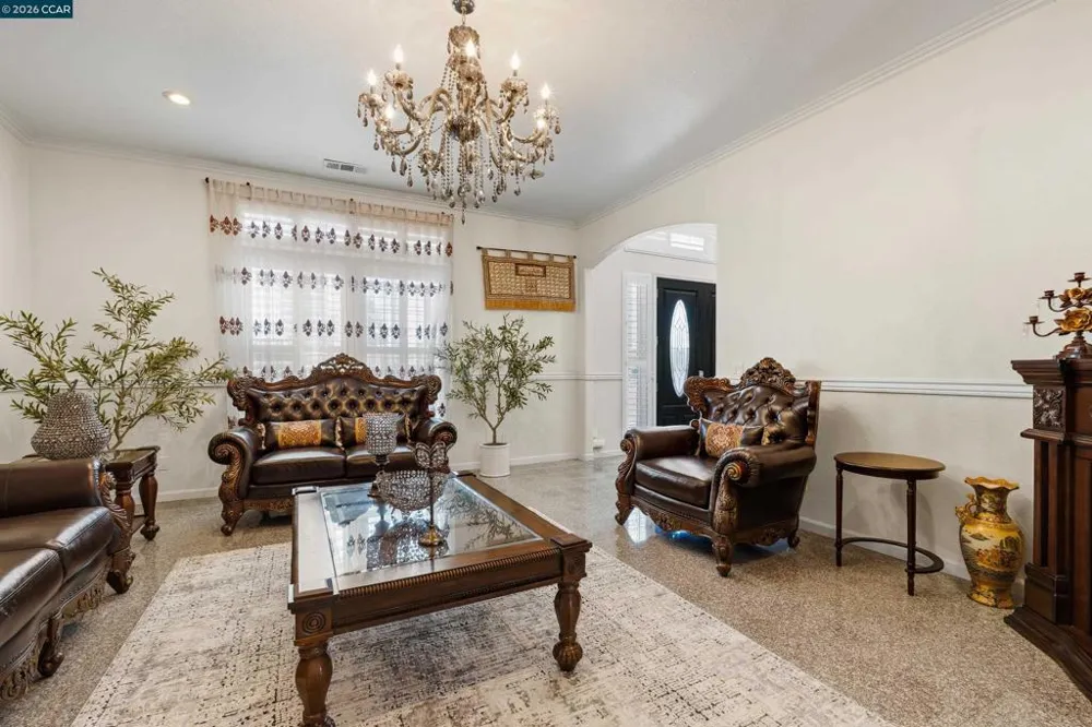 12732 West Ln Lodi, CA 95240