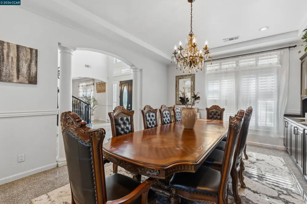 12732 West Ln Lodi, CA 95240